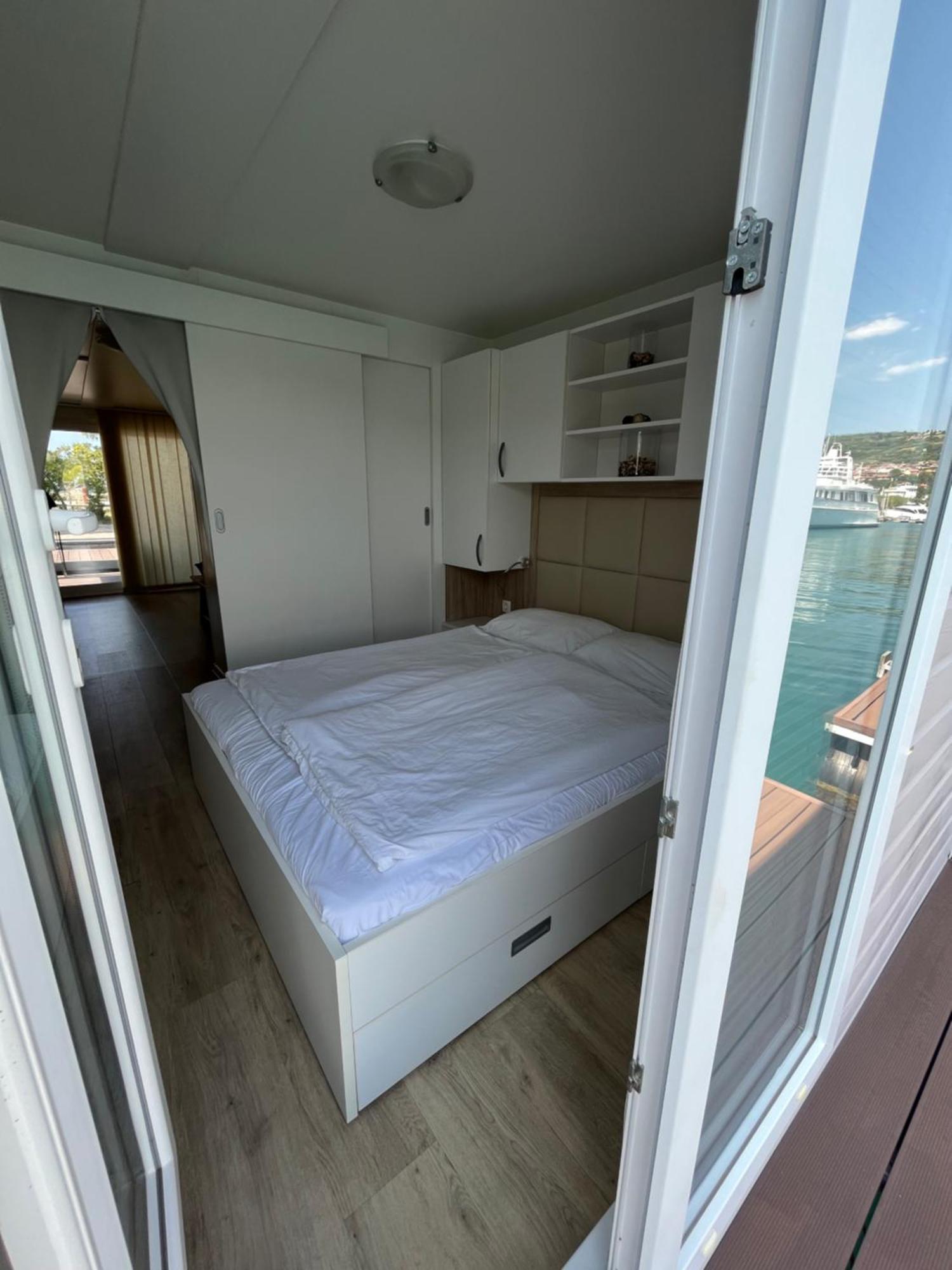 Marina Luxury Houseboat Lace Portoroz Luaran gambar